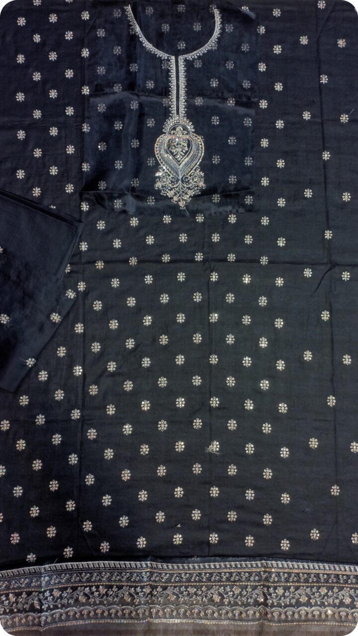 2 Piece Lawn Embroidery Suit Small Flower